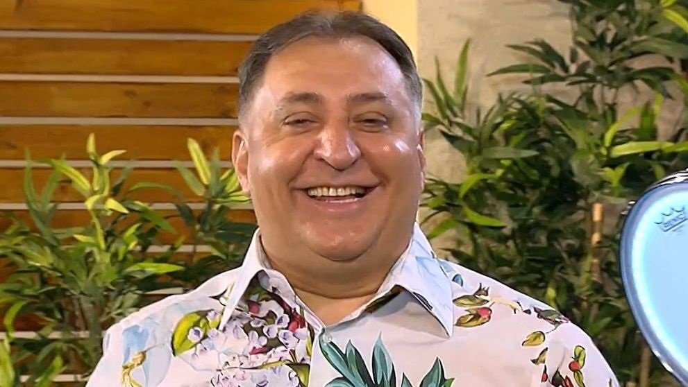 Din ce face bani Vali Vijelie, de fapt! Nu muzica reprezintă principalul lui venit: „Îmi permit tot ce vreau”